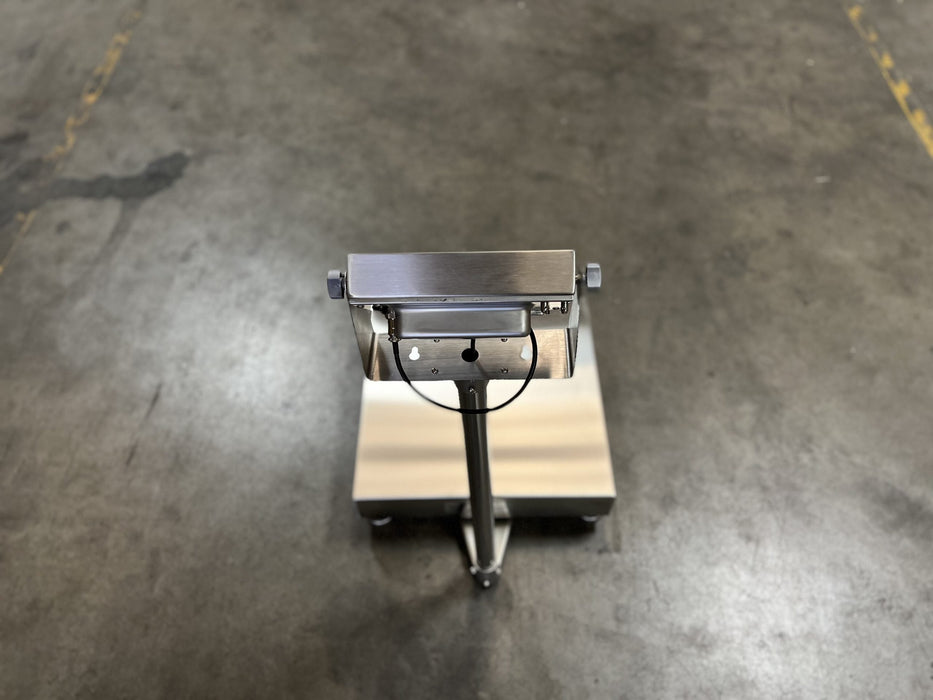 US-BT BenchTek Stainless Steel Floor Scale For Industrial Weighing - Northline Scale