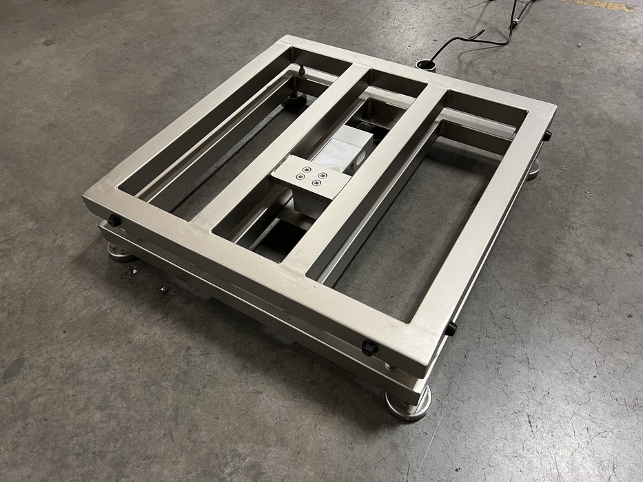 US-BT BenchTek Stainless Steel Floor Scale For Industrial Weighing - Northline Scale