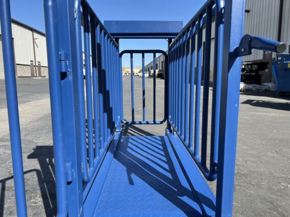 US-BC7120HD Big Blue Livestock Scale For Livestock Weighing - Northline Scale