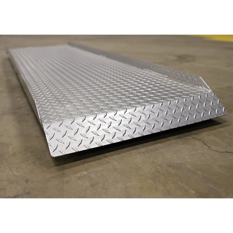 SellEton SL-929-M-Alleyway-7’x26” Aluminum Livestock Scale for cattle, horses, pigs, and more